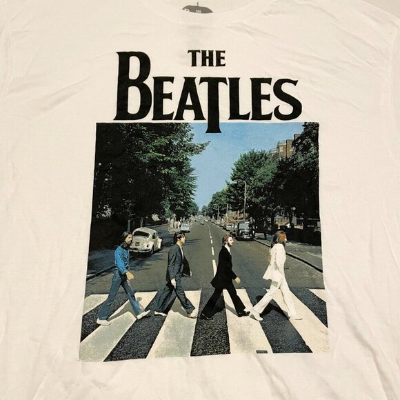 The Beatles Tshirt Mens Size Large Shirt - Picture 2 of 16